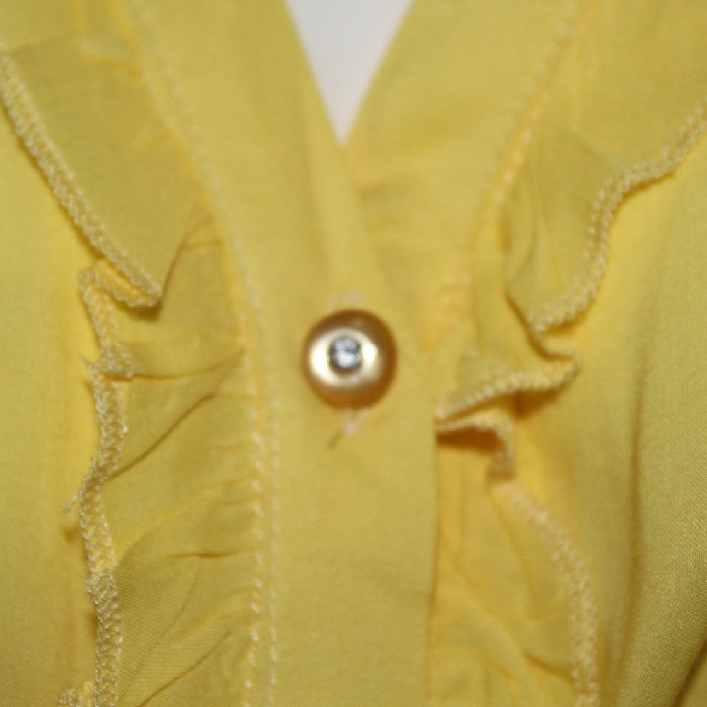 Springy Yellow Blouse - Picture 6 of 10